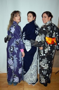 Me my sis and nephew.  It was difficult to fit 3 people in with our narrow backdrop.  I really liked that yukata obi combo I'm wearing.